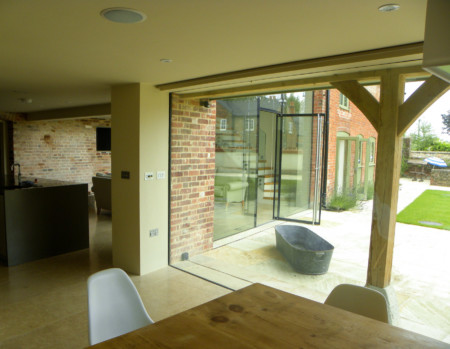 Fixed structural glass using frameless double glazed doors.